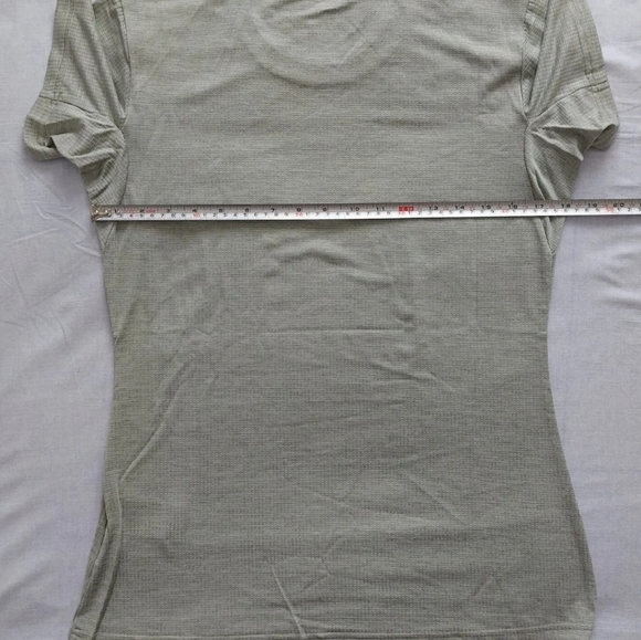 Adidas Terrex T-Shirt Tee Women's Size 16 Grey Aeroready Breathable Recycled - Picture 14 of 16
